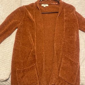 Red Velvety Color Cardigan